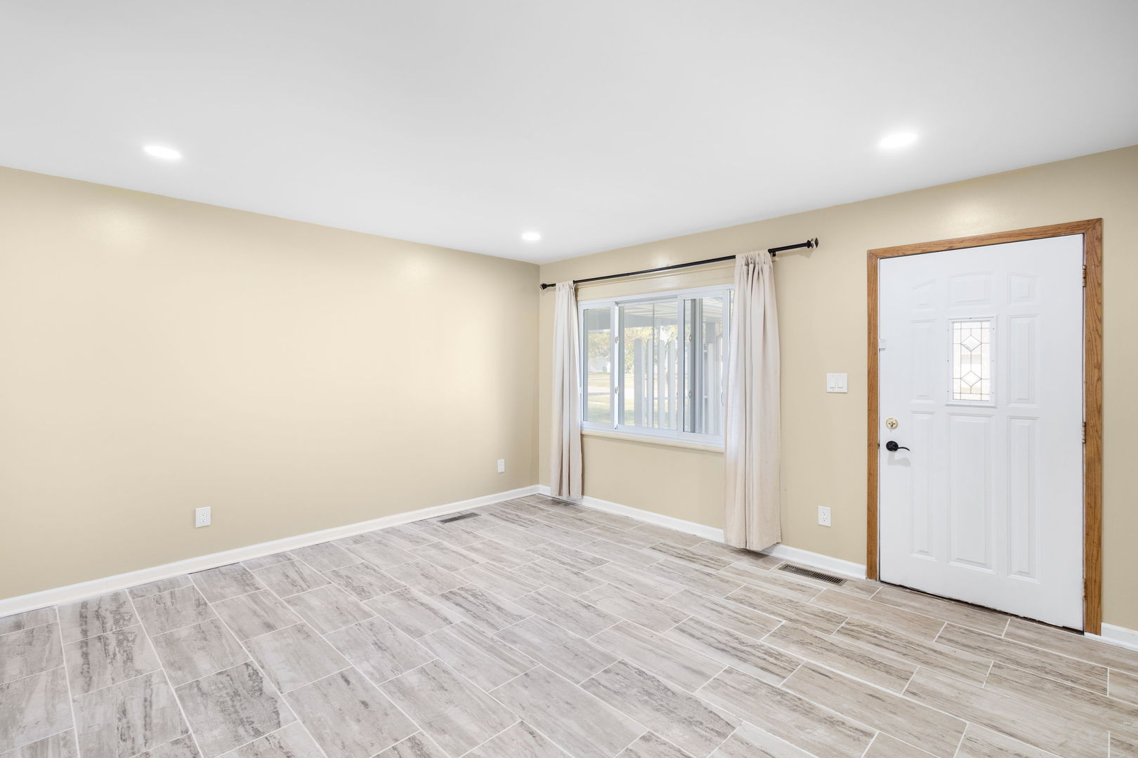 805 Cypress Lane, Joliet, IL 60435