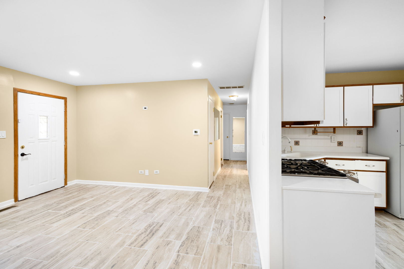 805 Cypress Lane, Joliet, IL 60435