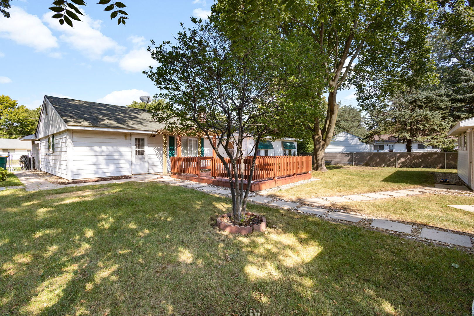 805 Cypress Lane, Joliet, IL 60435