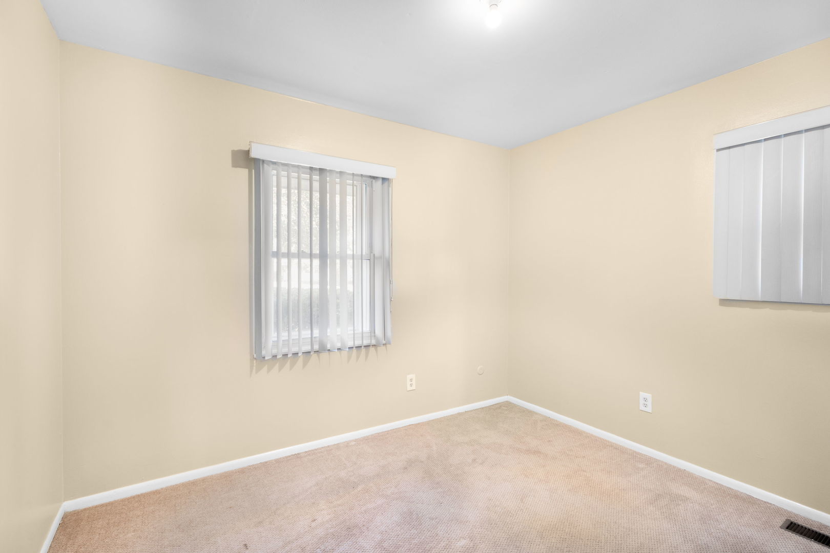 805 Cypress Lane, Joliet, IL 60435