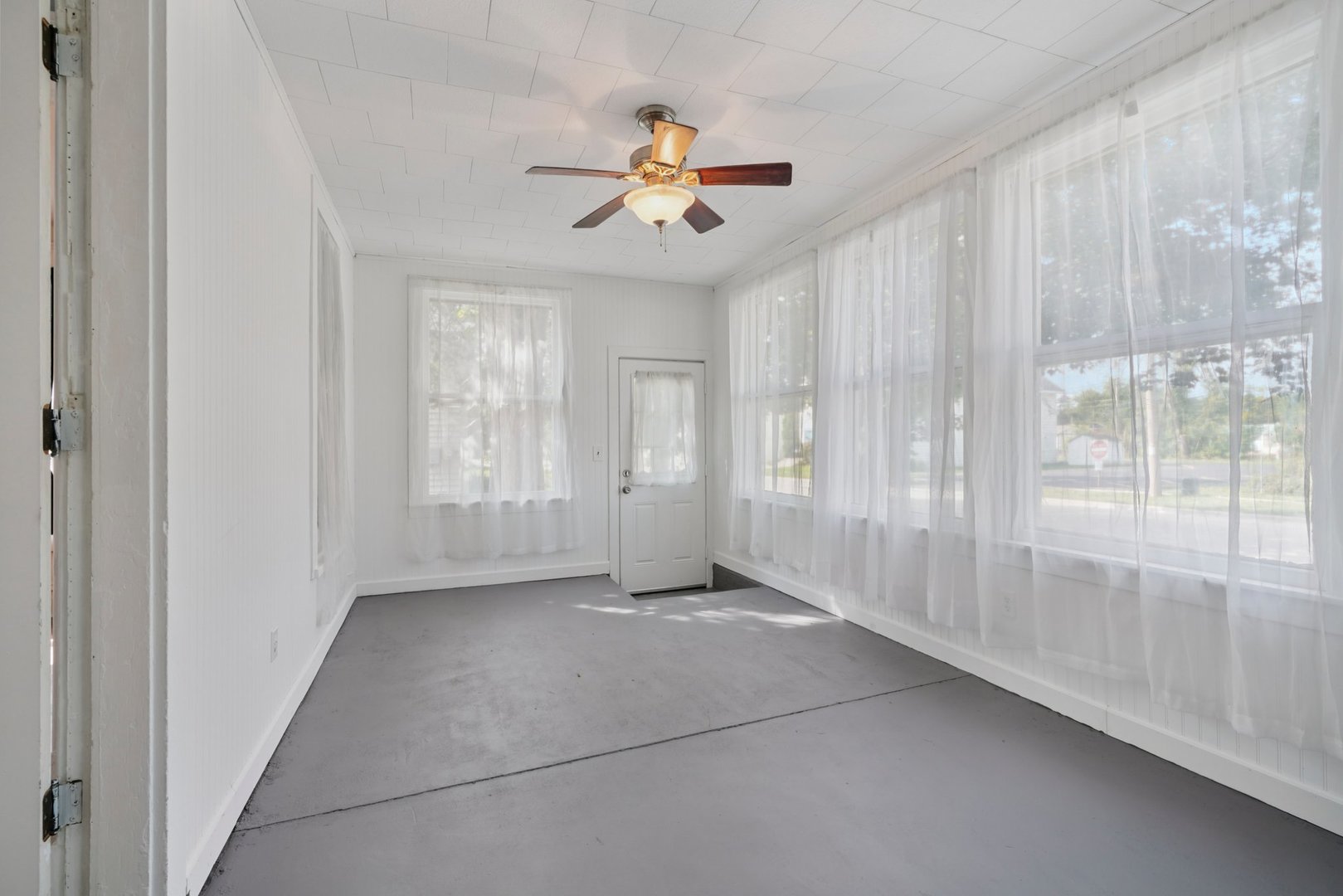 328 Sumner Street, Genoa City, WI 53128