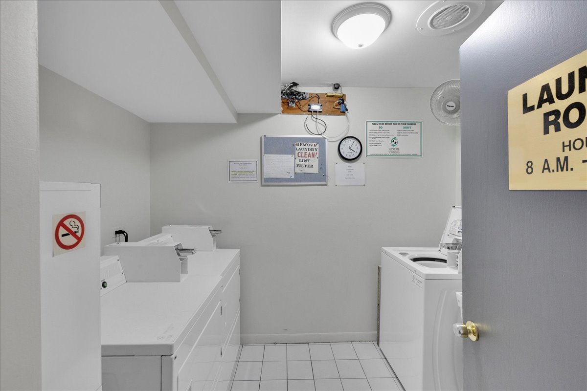 25 E Palatine Road #303, Arlington Heights, IL 60004