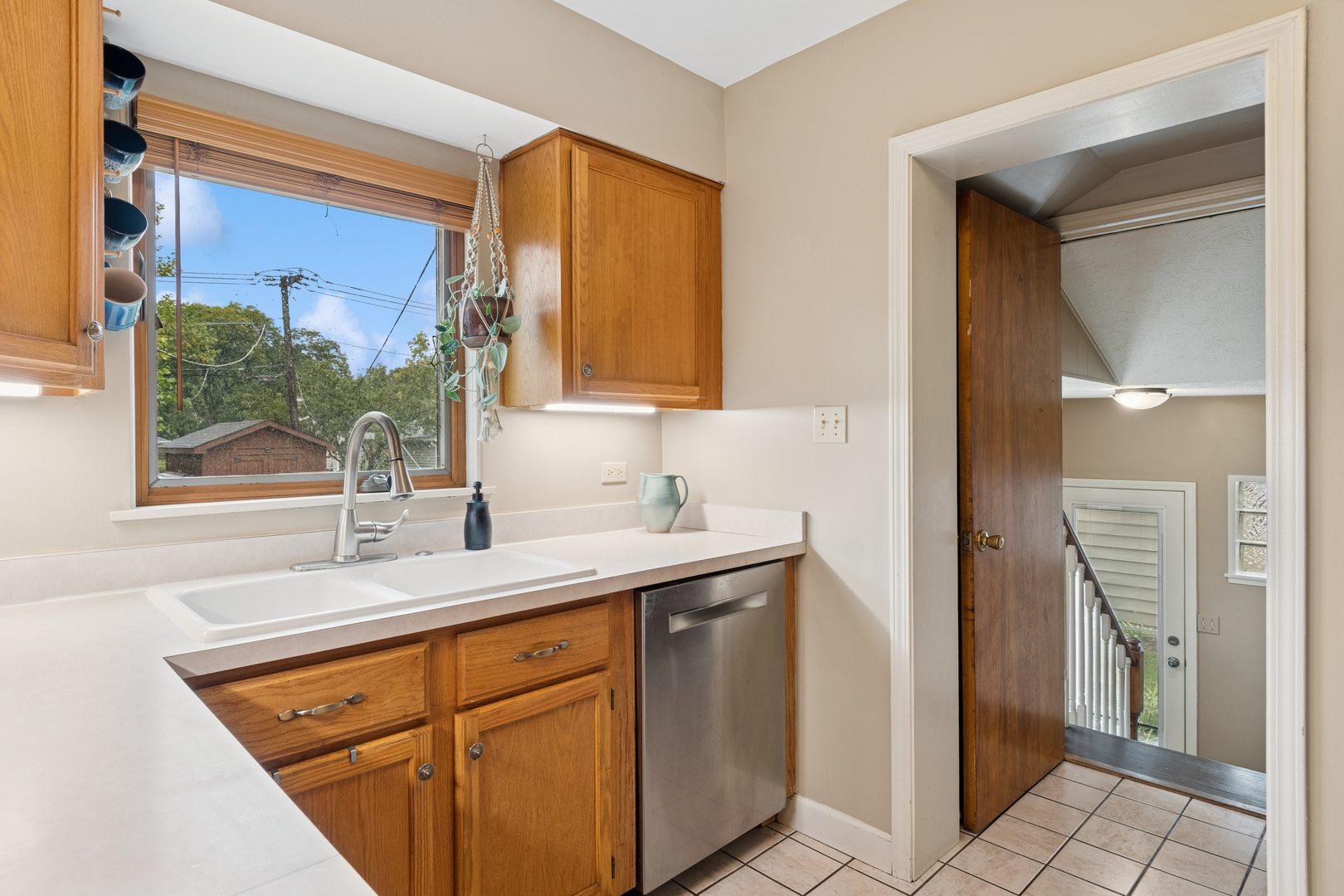 406 Lincoln Avenue, Downers Grove, IL 60515