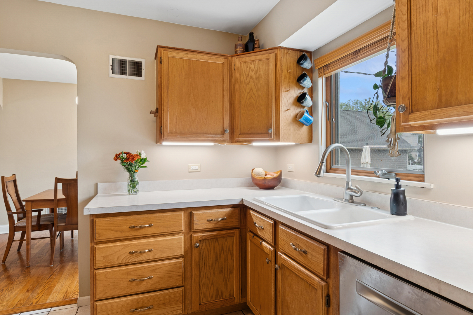 406 Lincoln Avenue, Downers Grove, IL 60515