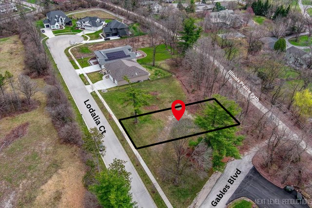 1028 Lodalia Court, Wheaton, IL 60189