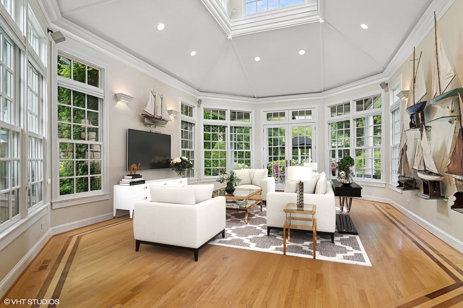 500 E Mayfair Road, Arlington Heights, IL 60005