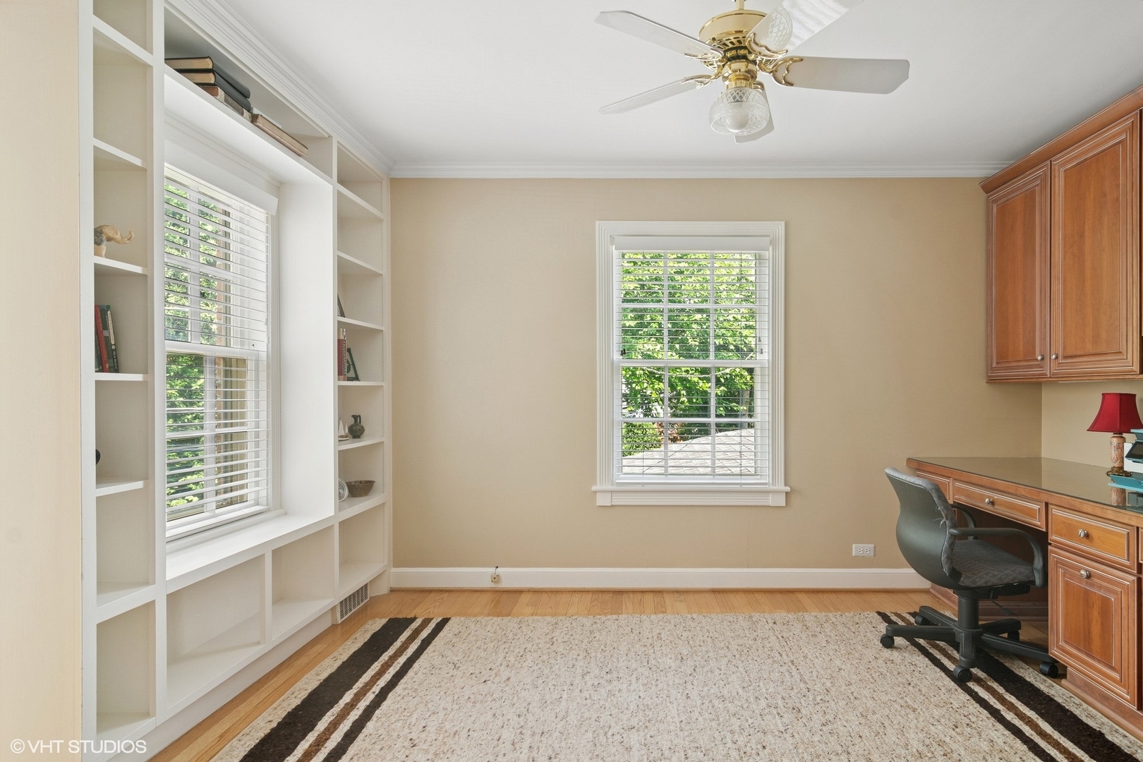 500 E Mayfair Road, Arlington Heights, IL 60005