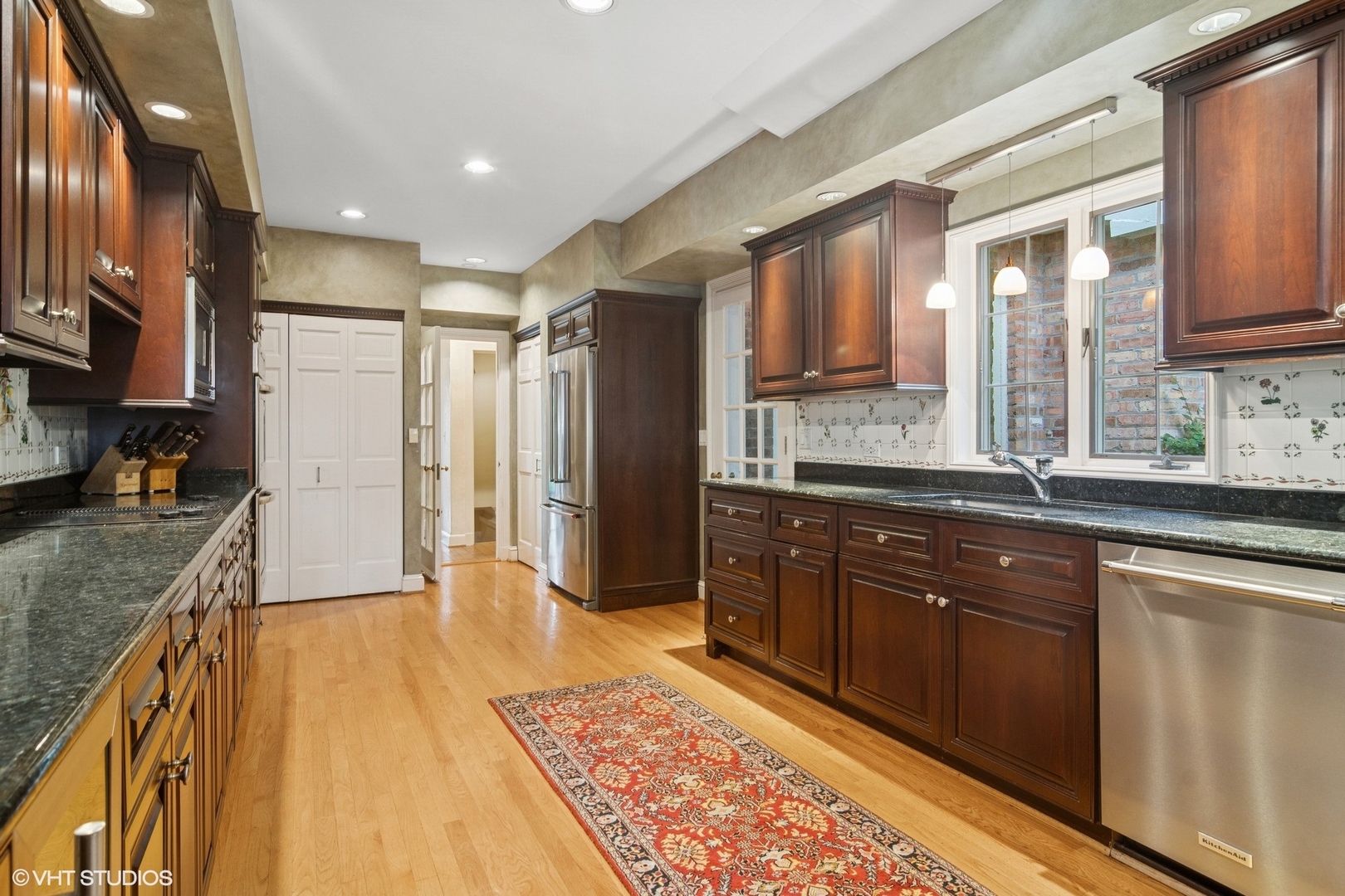 500 E Mayfair Road, Arlington Heights, IL 60005