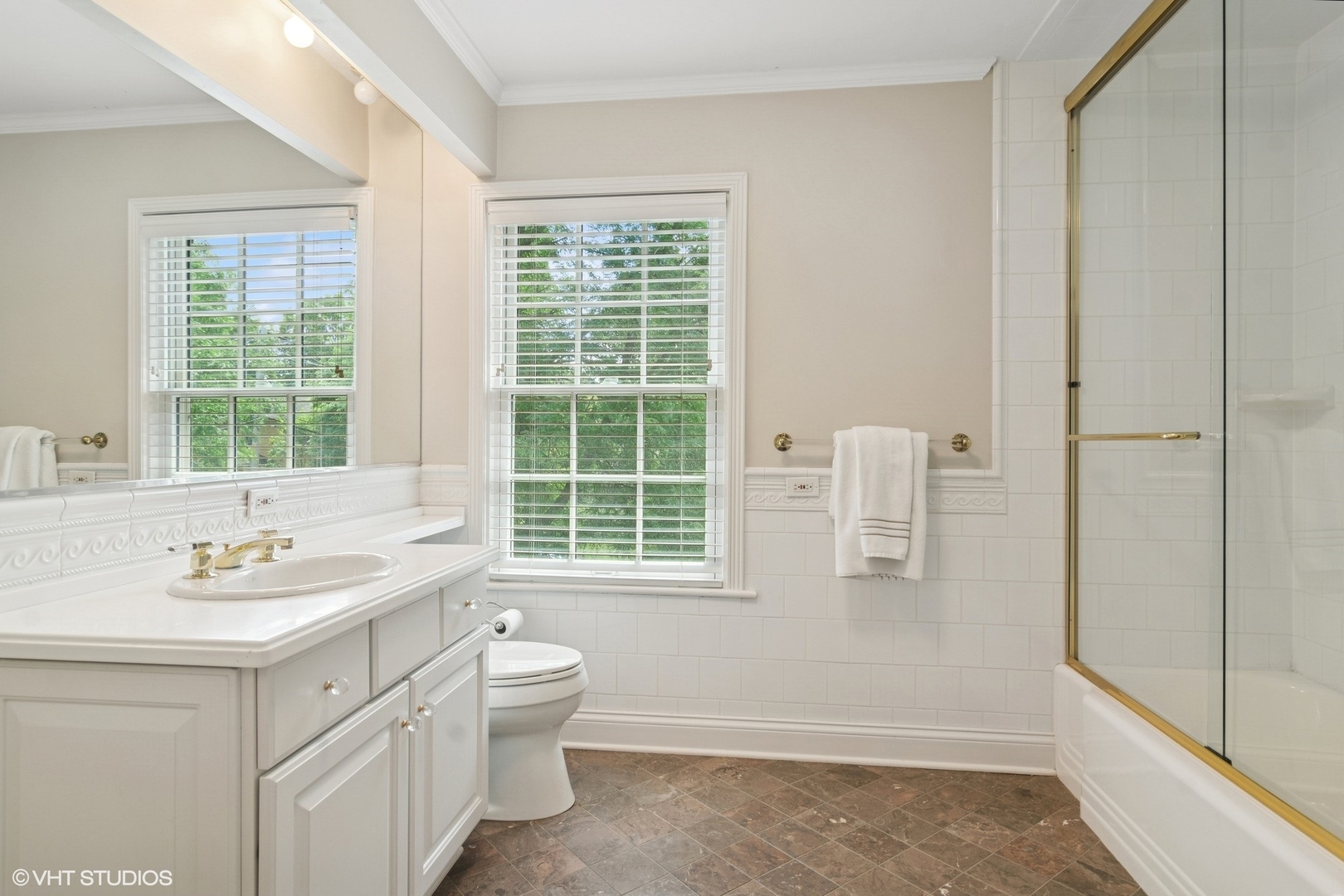 500 E Mayfair Road, Arlington Heights, IL 60005