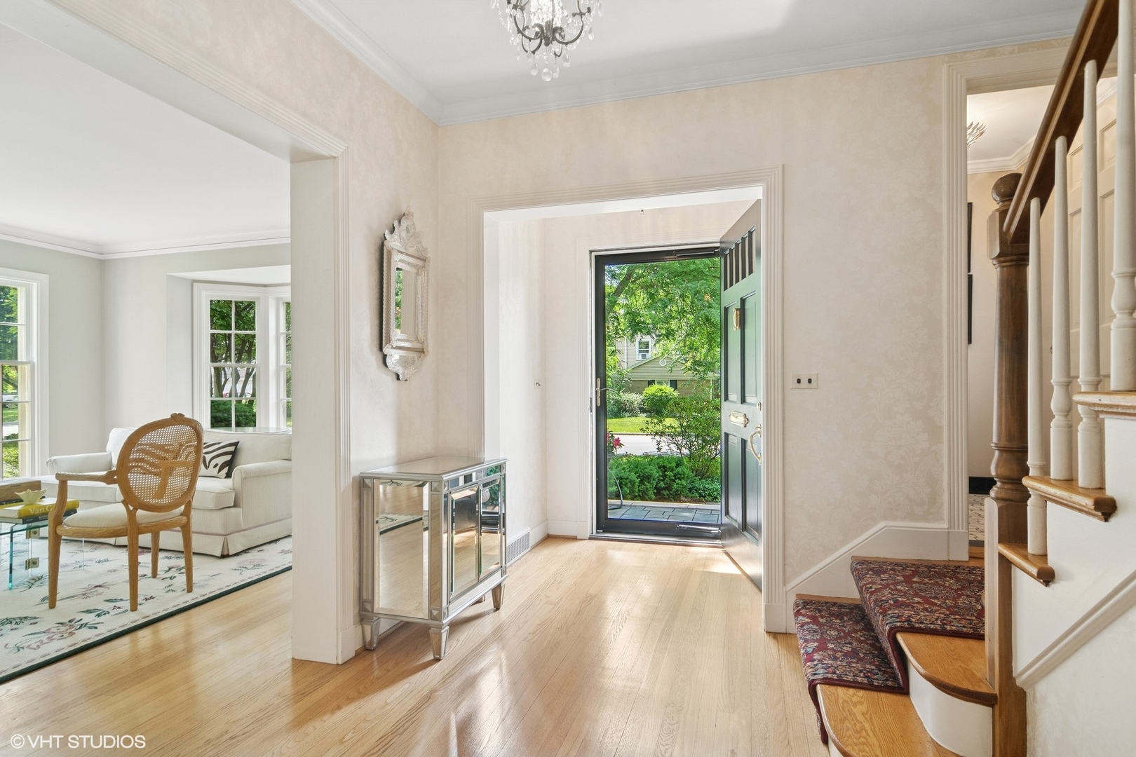 500 E Mayfair Road, Arlington Heights, IL 60005