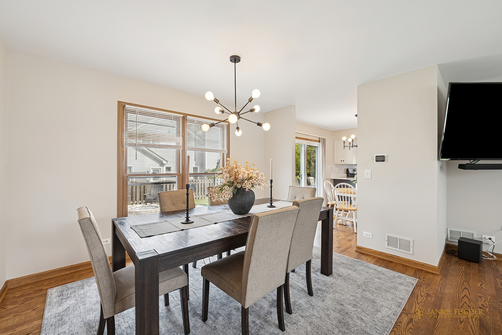 531 Salceda Lane, Mundelein, IL 60060