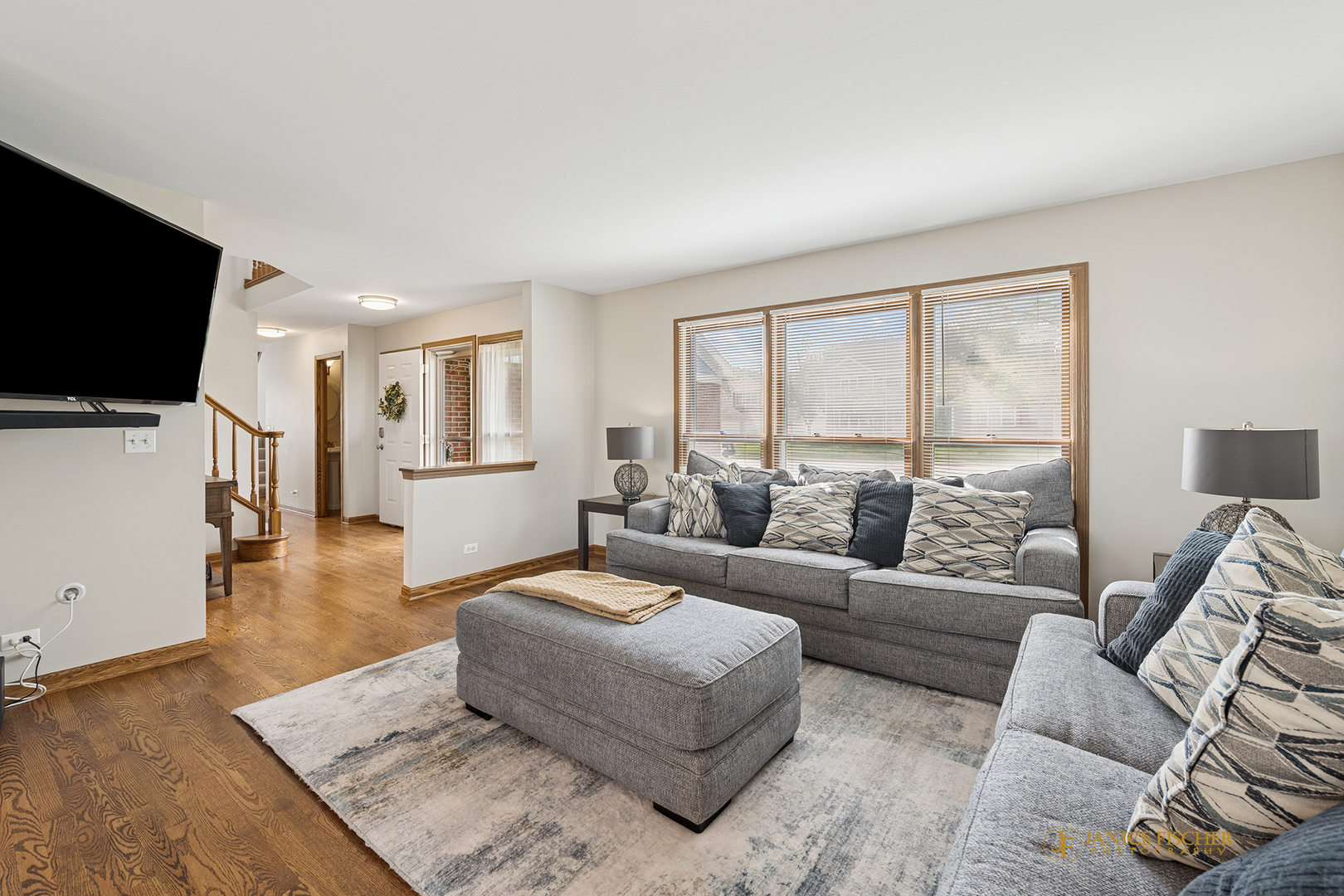 531 Salceda Lane, Mundelein, IL 60060