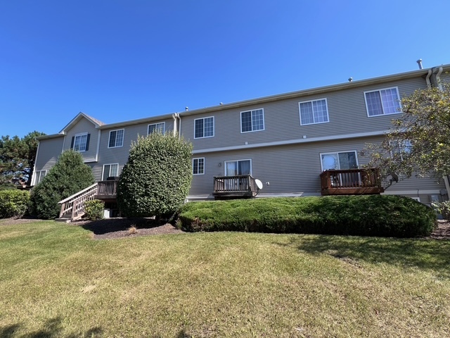 1819 Indian Hill Lane, Aurora, IL 60503