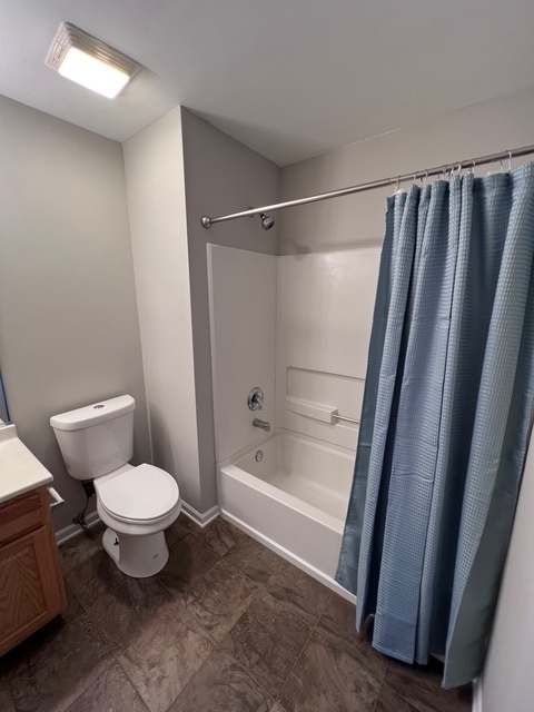 1819 Indian Hill Lane, Aurora, IL 60503