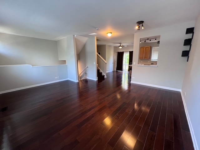 1819 Indian Hill Lane, Aurora, IL 60503