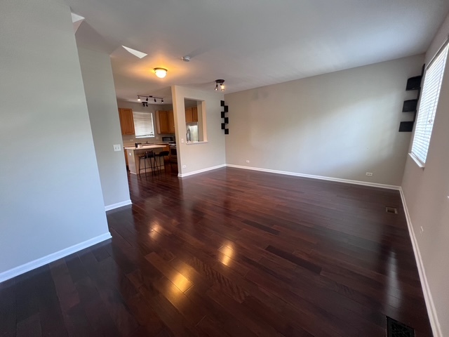 1819 Indian Hill Lane, Aurora, IL 60503