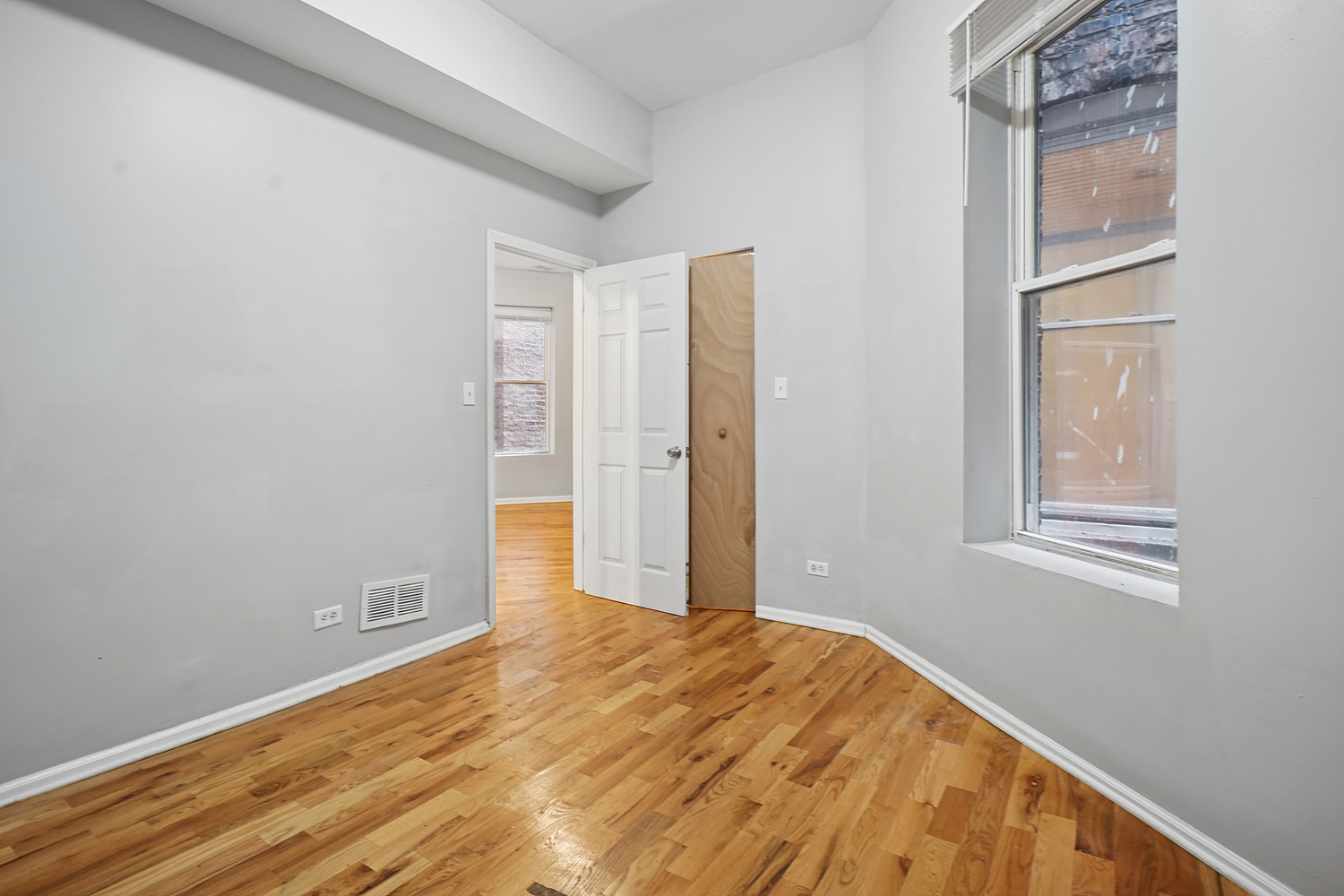 1549 S Saint Louis Avenue, Chicago, IL 60623