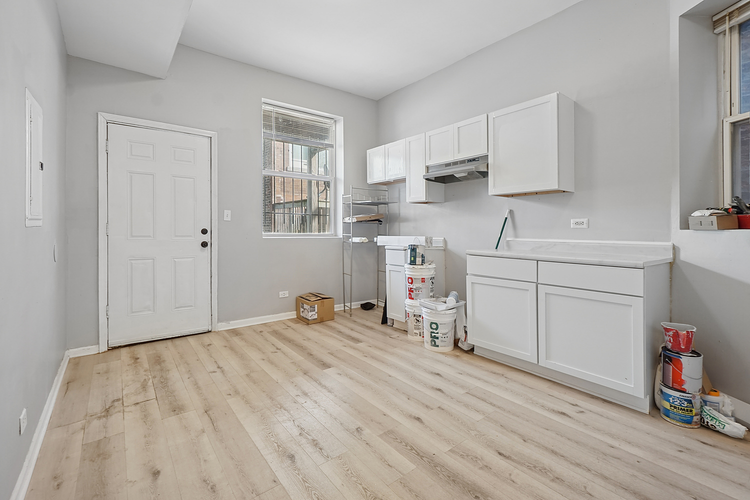 1549 S Saint Louis Avenue, Chicago, IL 60623