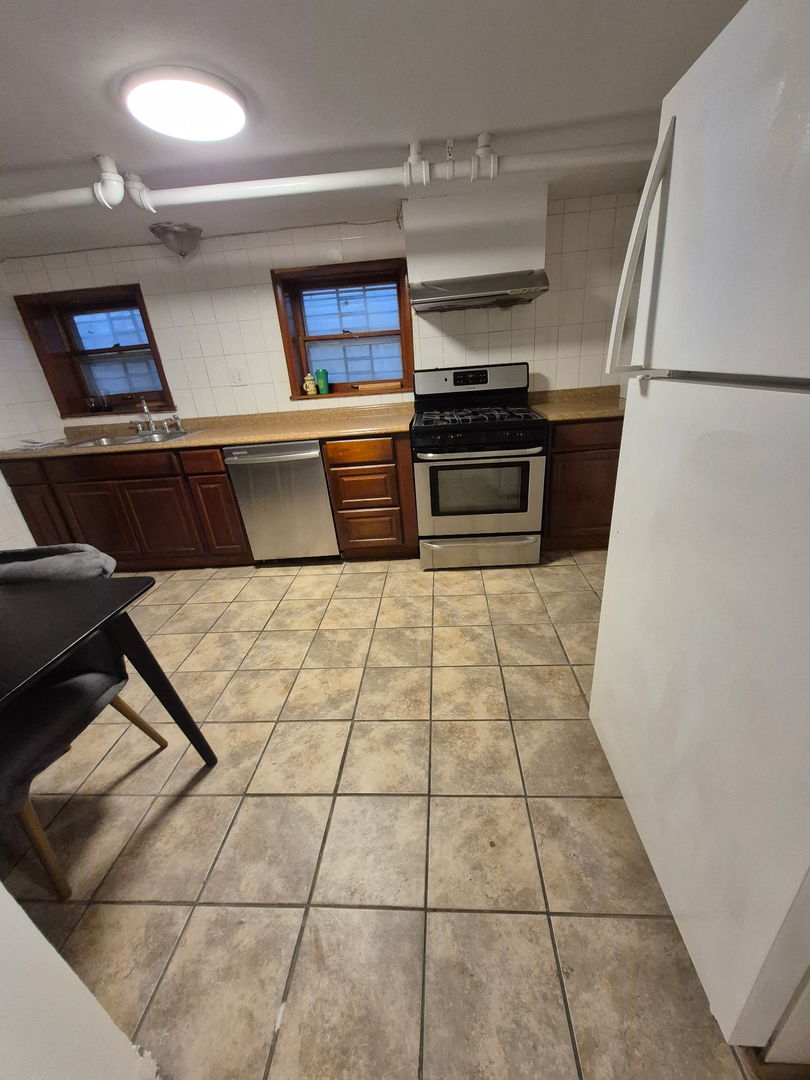 4722 N Kennicott Avenue #GARDEN, Chicago, IL 60630