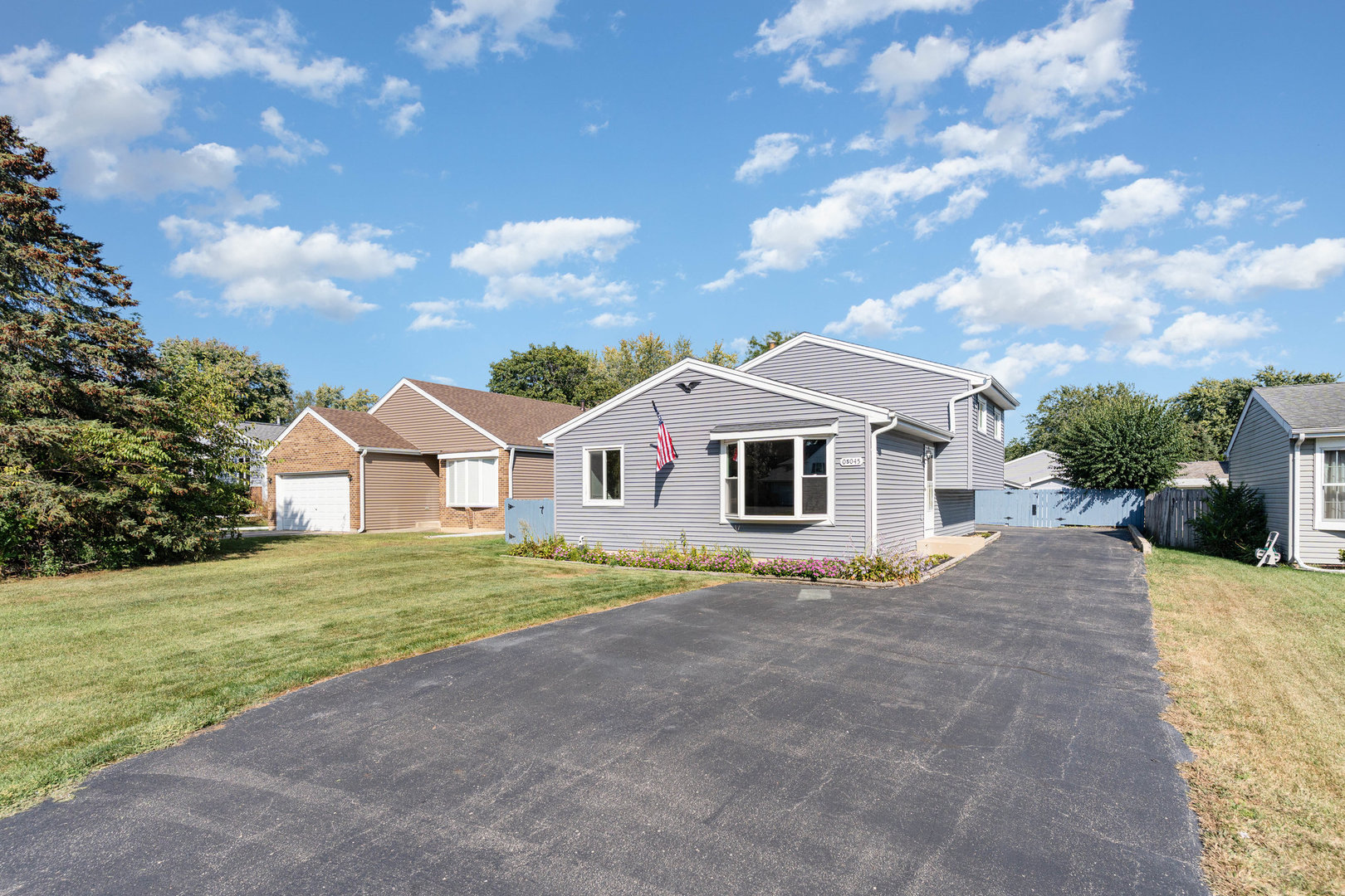 S045 Pleasant Hill Road, Wheaton, IL 60187