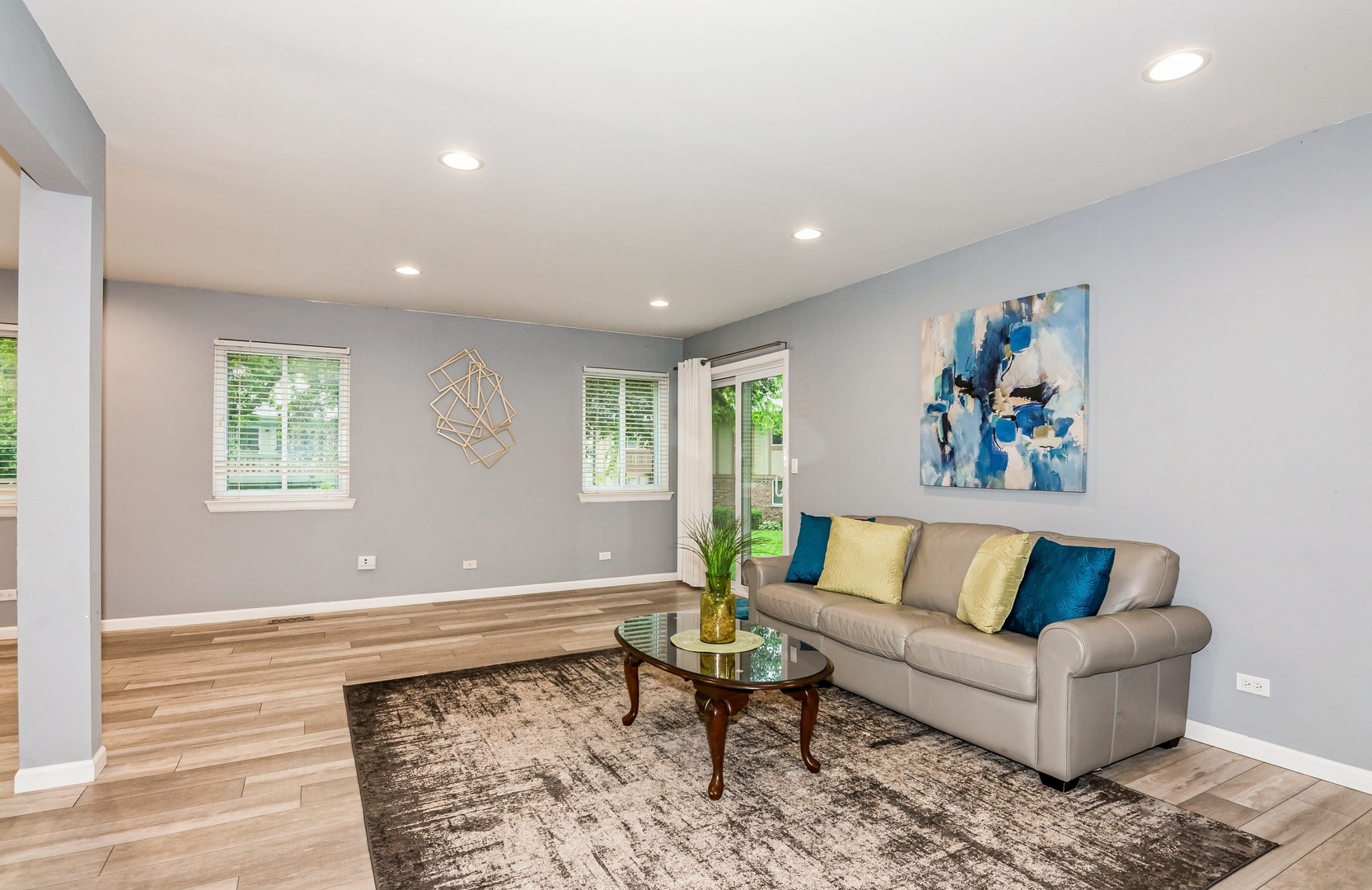 1112 Auburn #1112, Buffalo Grove, IL 60089