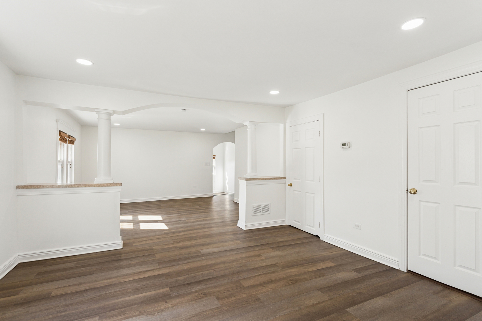 540 E 4th Street, Lockport, IL 60441