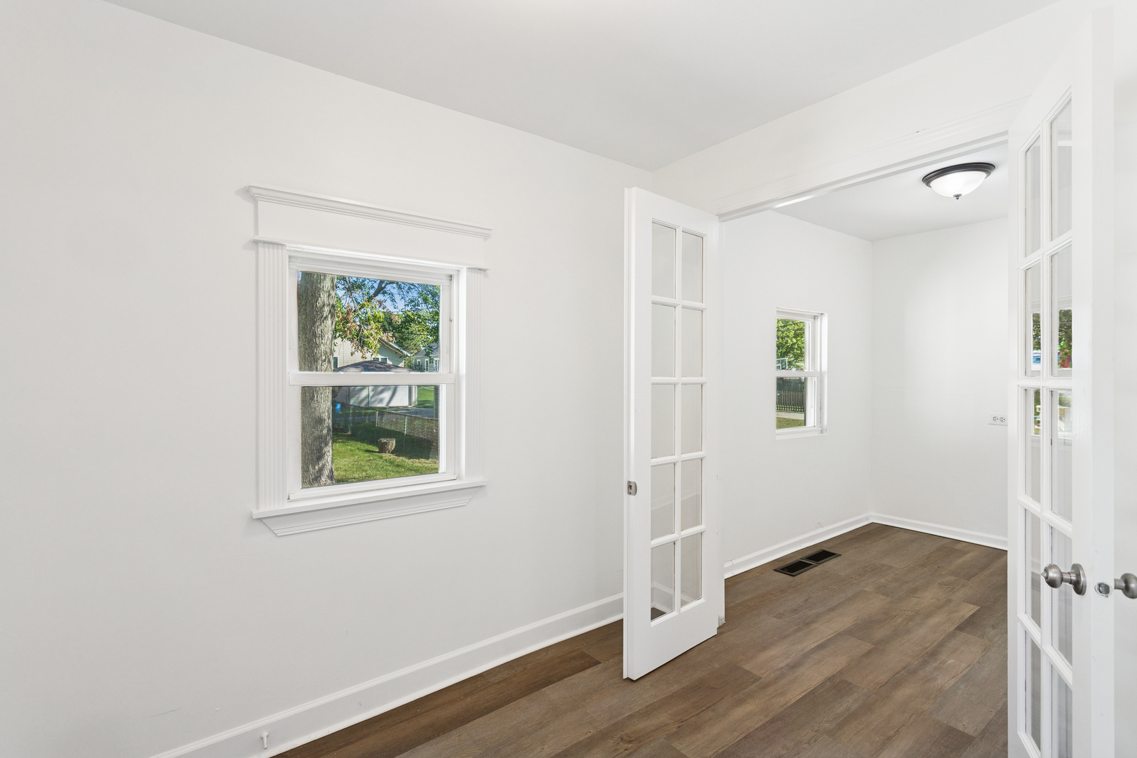 540 E 4th Street, Lockport, IL 60441