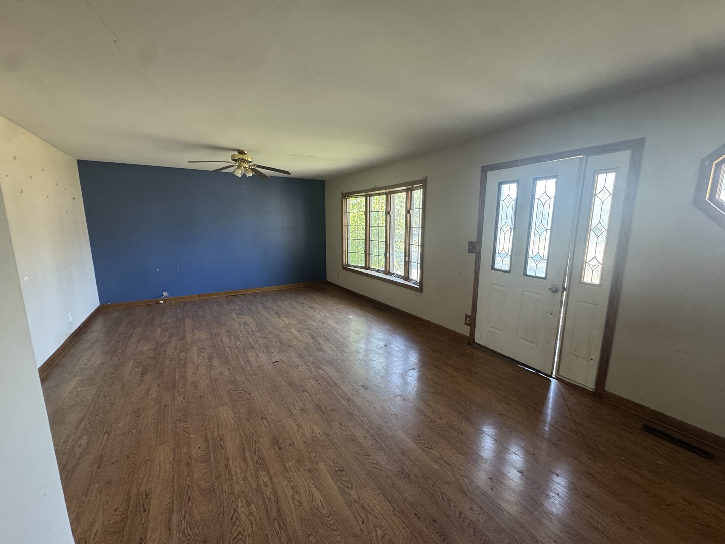 102 Grow Lane, Streamwood, IL 60107