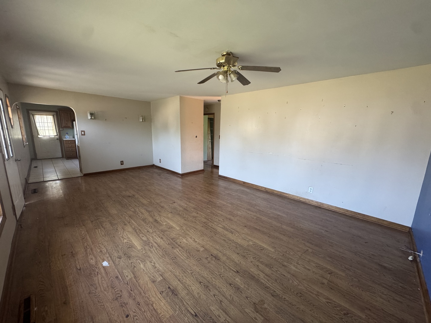 102 Grow Lane, Streamwood, IL 60107
