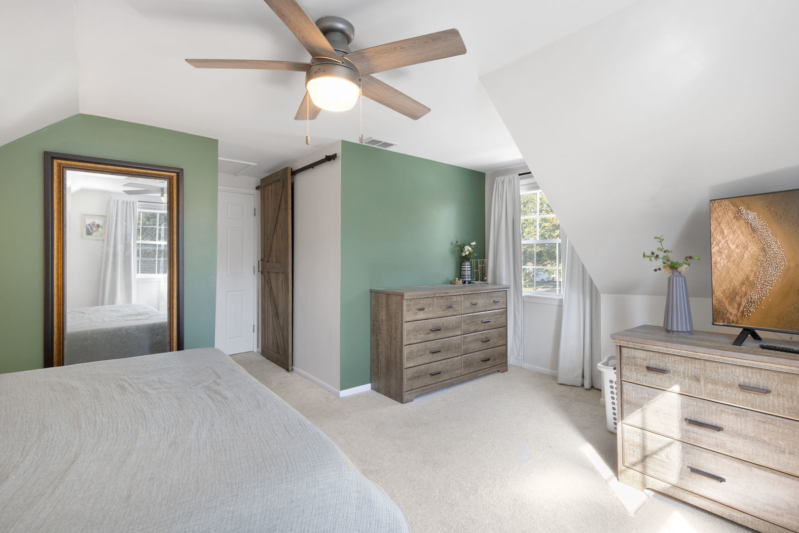 231 E Berkshire Avenue, Lombard, IL 60148