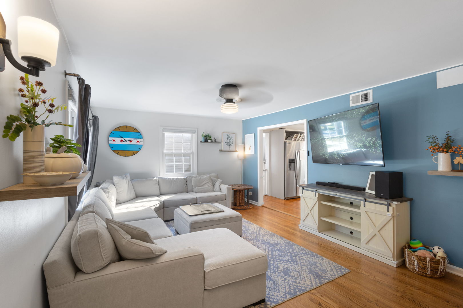 231 E Berkshire Avenue, Lombard, IL 60148