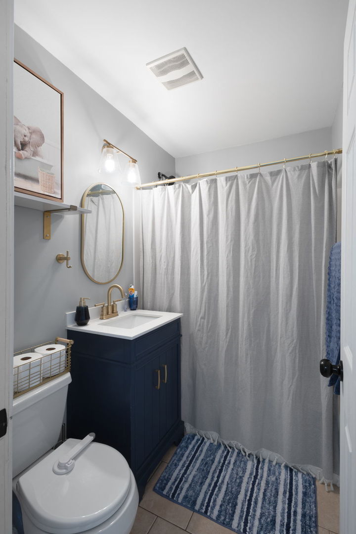 231 E Berkshire Avenue, Lombard, IL 60148