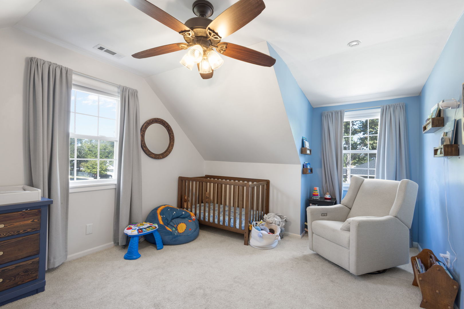 231 E Berkshire Avenue, Lombard, IL 60148