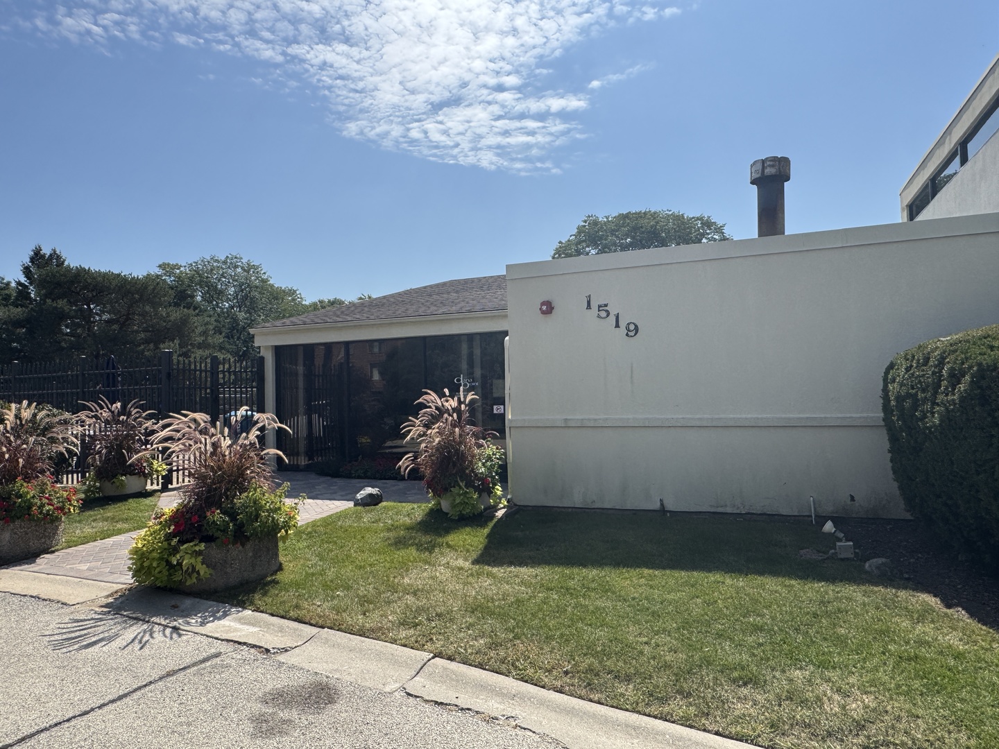 1415 E Central Road #301A, Arlington Heights, IL 60005