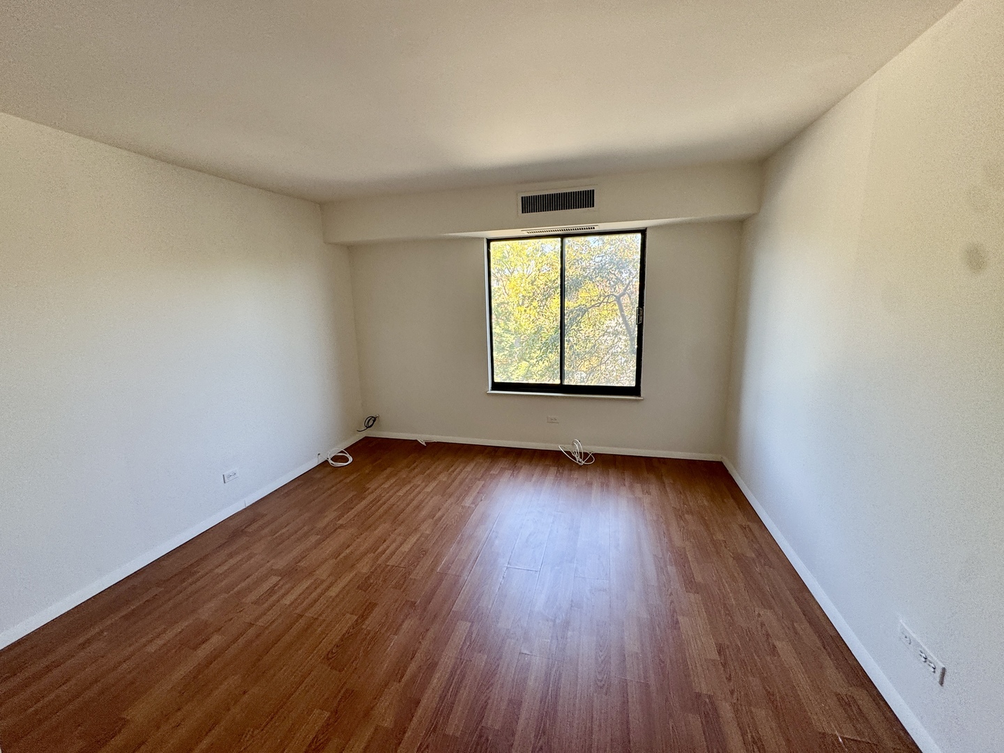 1415 E Central Road #301A, Arlington Heights, IL 60005