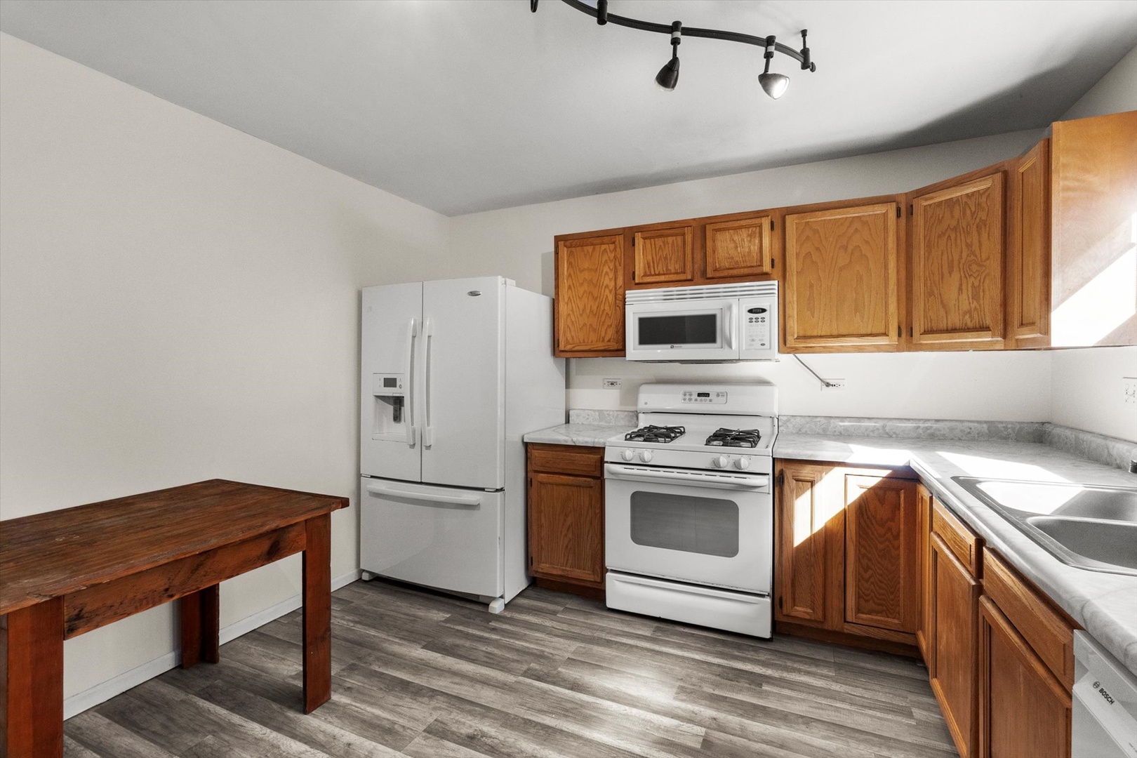 618 Grace Drive, Lake In The Hills, IL 60156