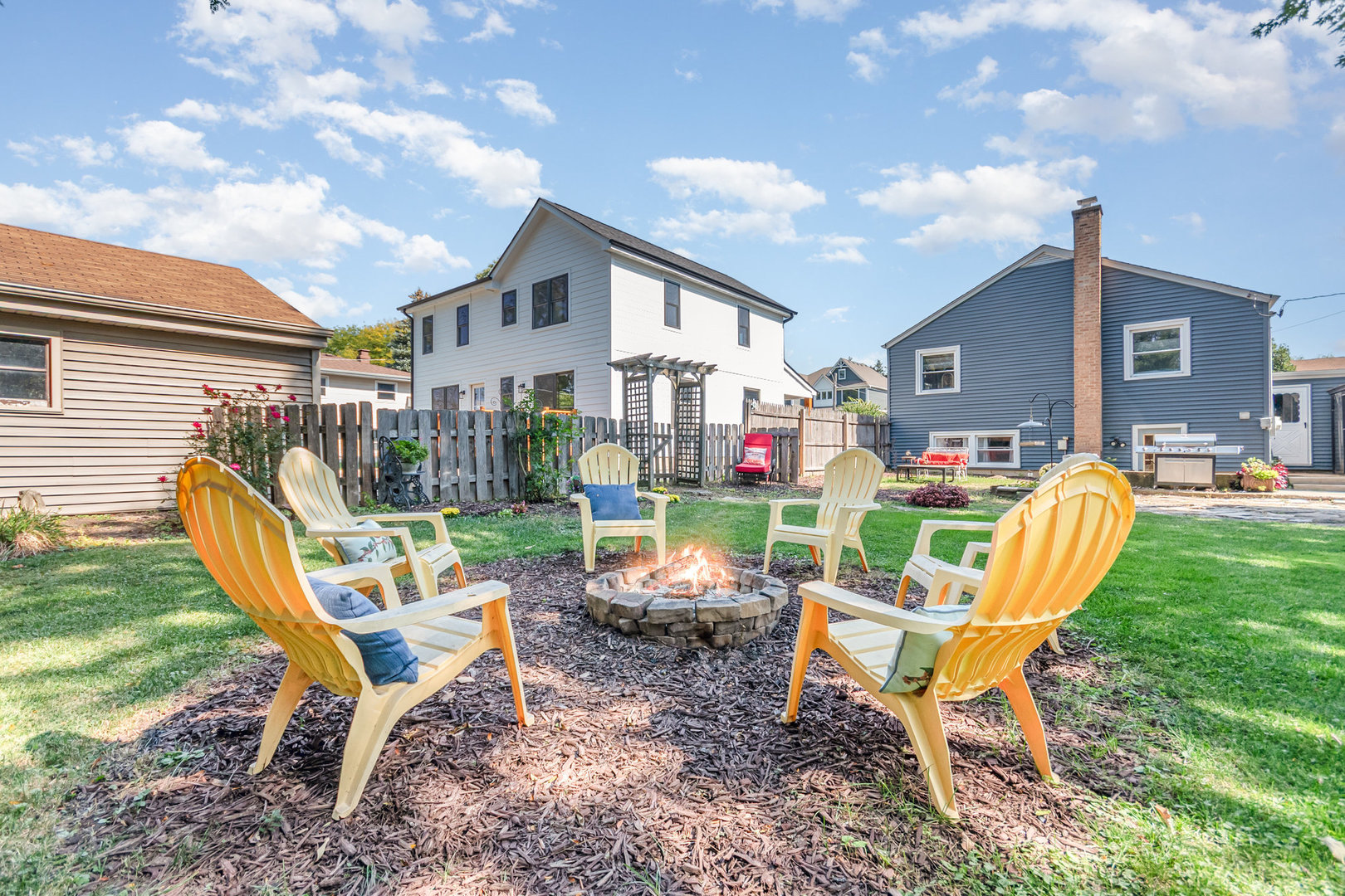 4532 Sherwood Avenue, Downers Grove, IL 60515
