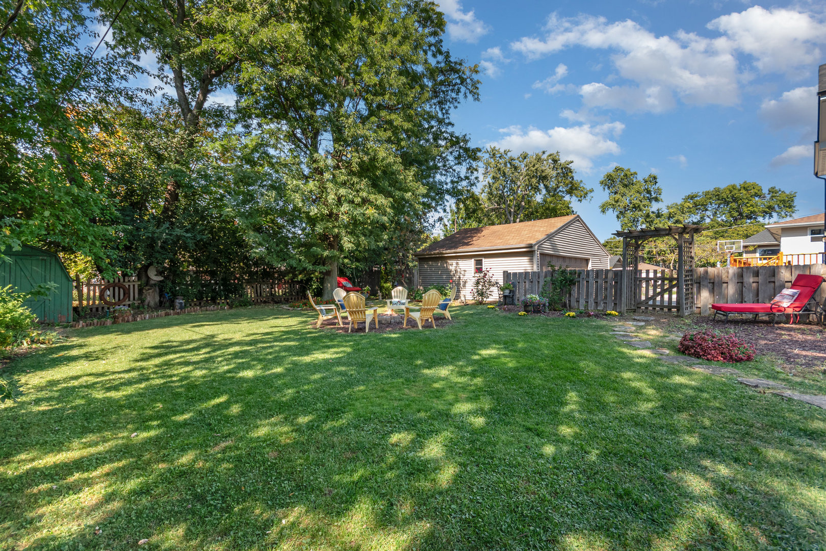 4532 Sherwood Avenue, Downers Grove, IL 60515