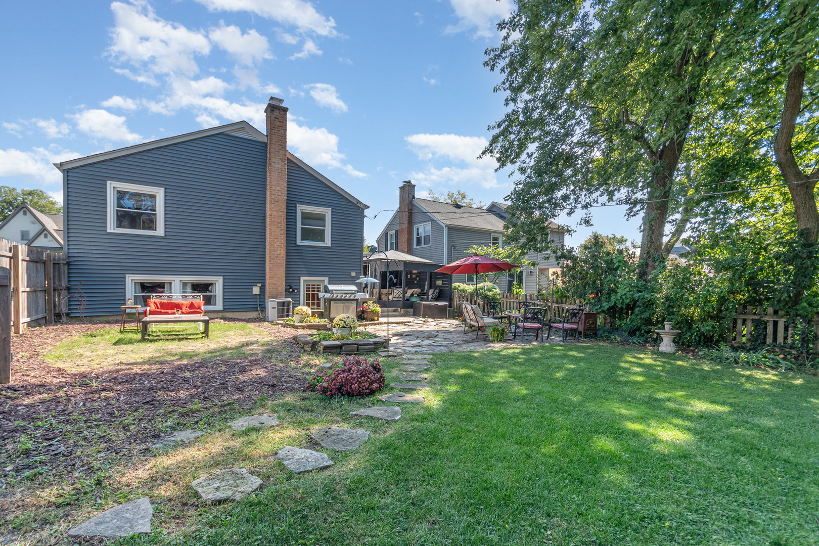 4532 Sherwood Avenue, Downers Grove, IL 60515