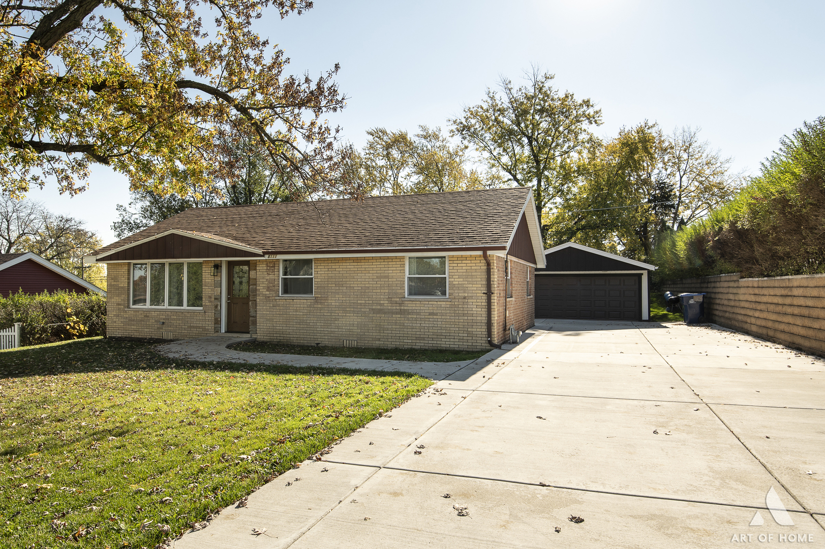 8111 W 92nd Place, Hickory Hills, IL 60457