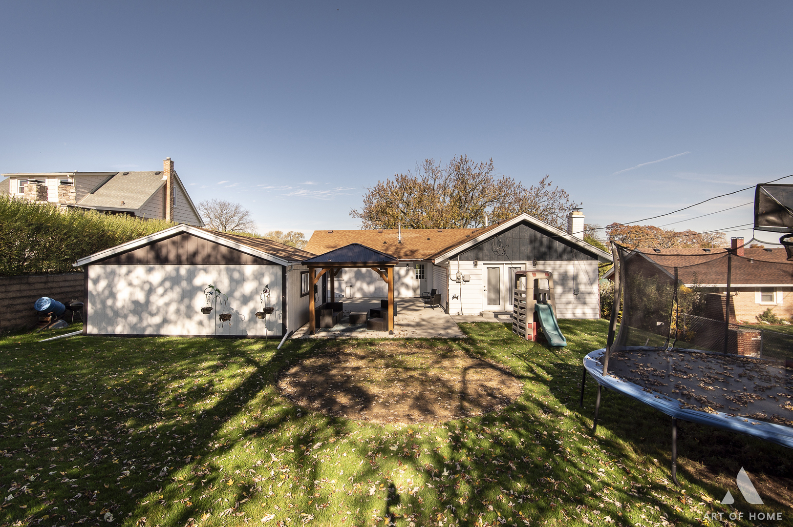 8111 W 92nd Place, Hickory Hills, IL 60457