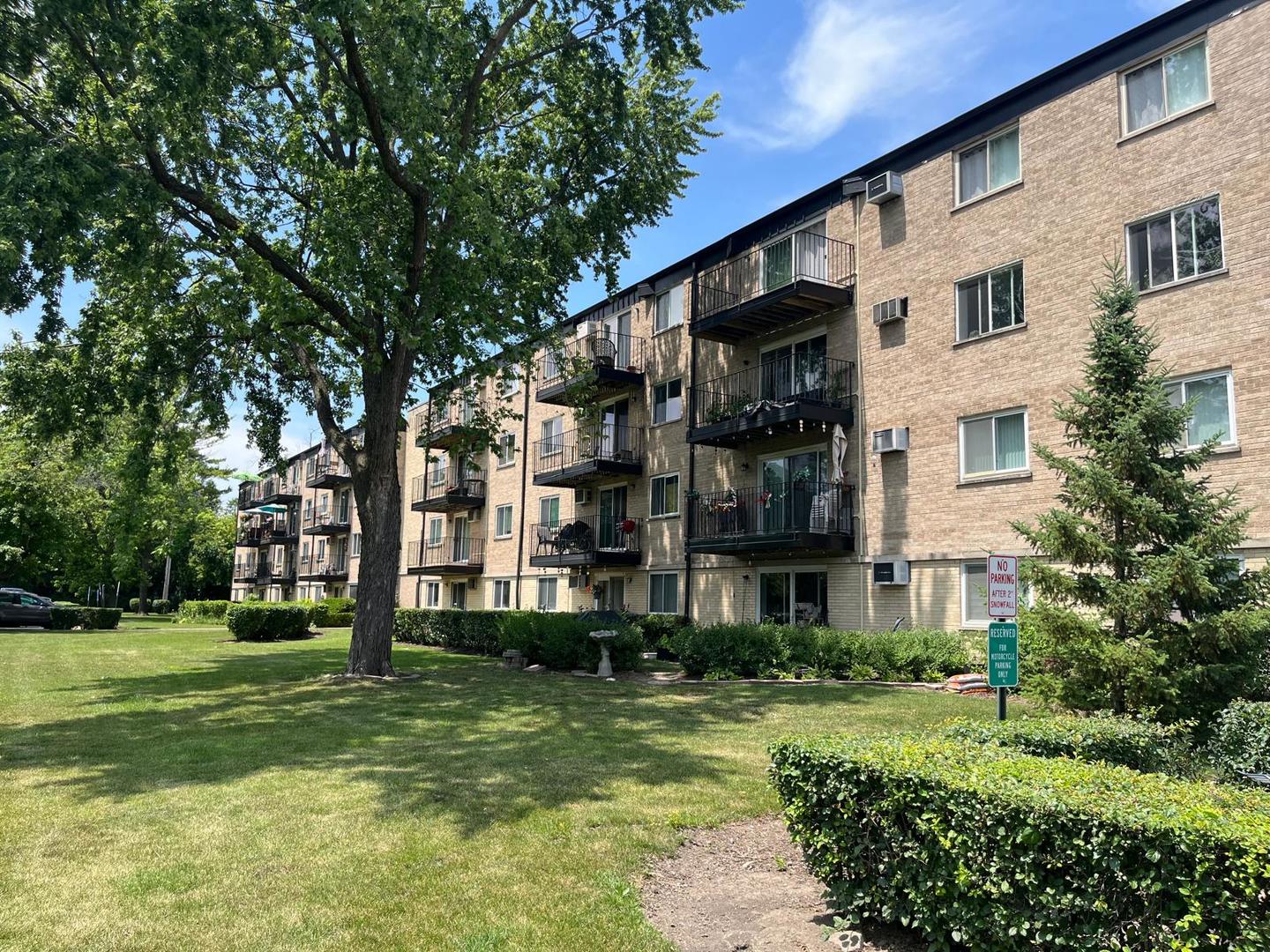 2315 E Olive Street #3G, Arlington Heights, IL 60004