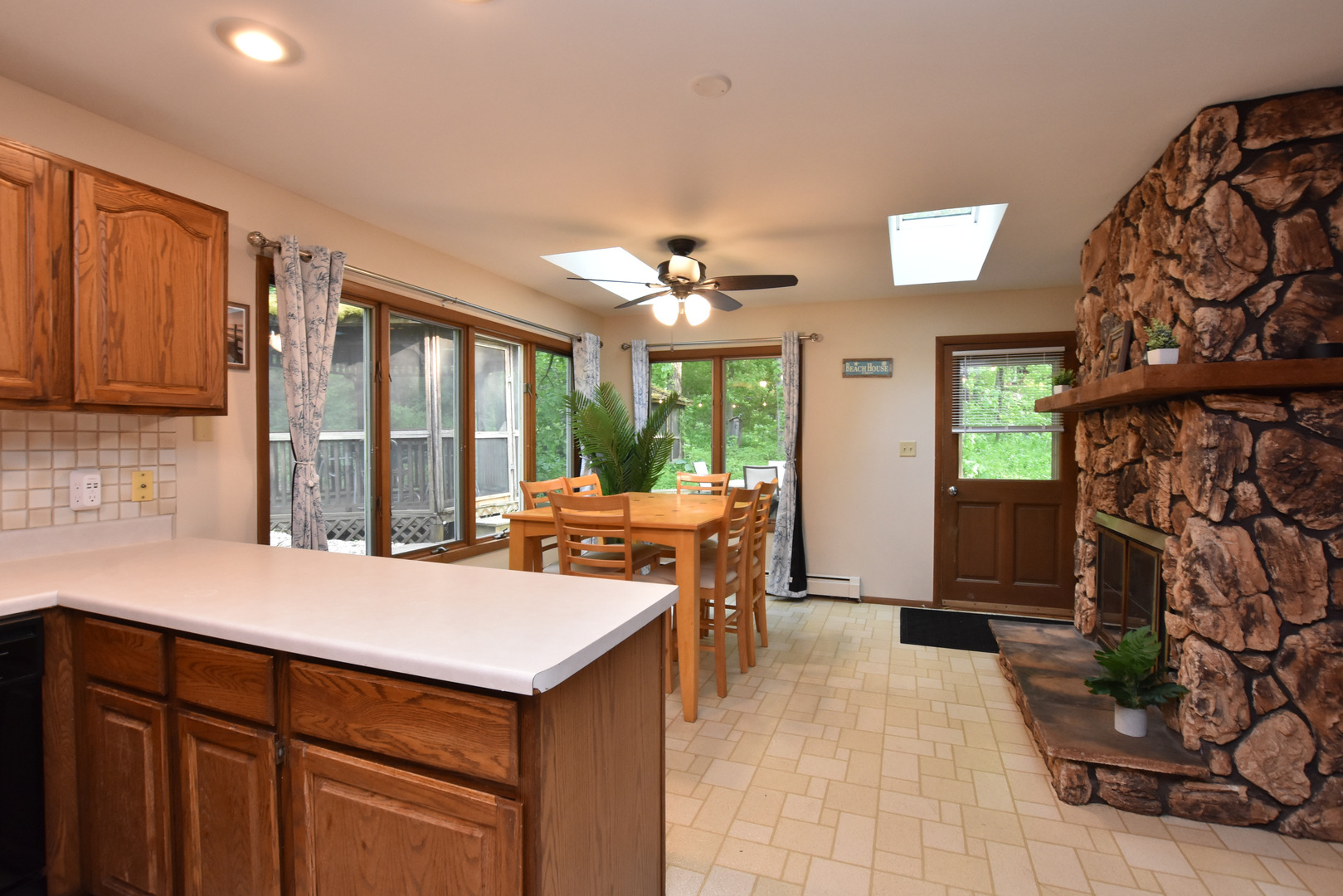 1770 Lake Shore Drive, Twin Lakes, WI 53181