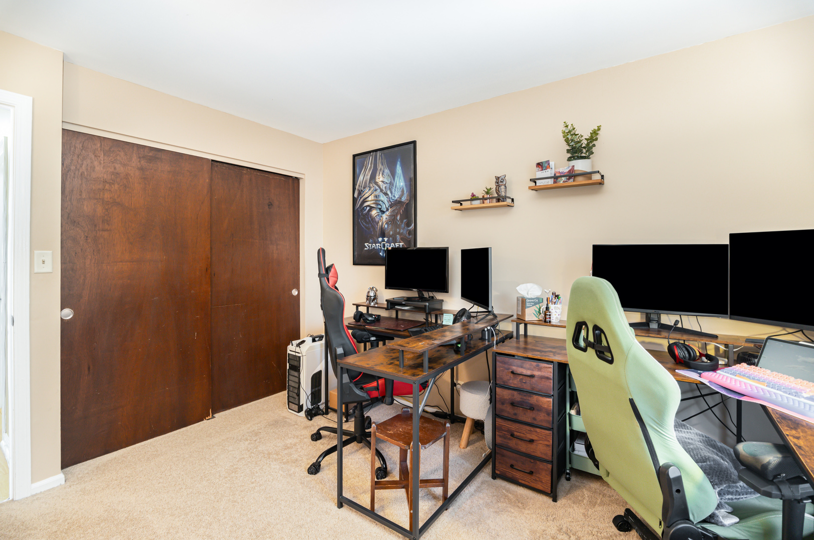 1054 Harbour Court #1A, Wheeling, IL 60090