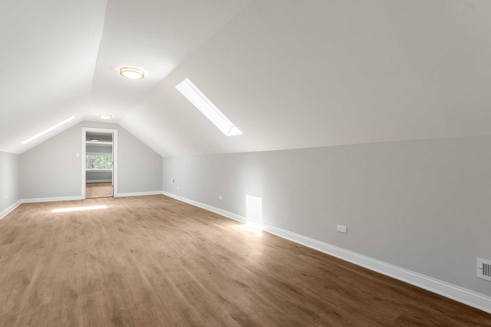 2934 S 48th Court, Cicero, IL 60804