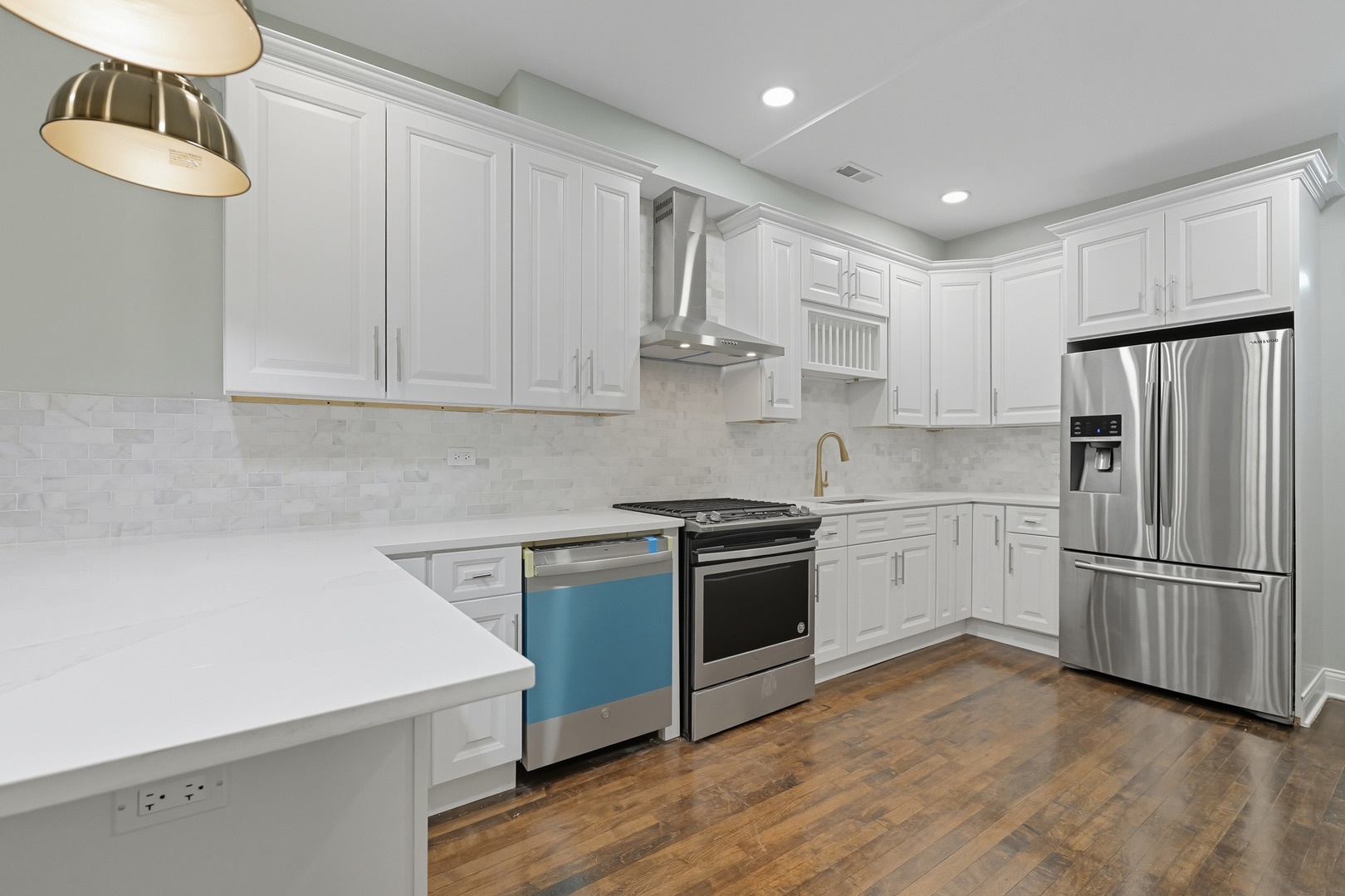 2934 S 48th Court, Cicero, IL 60804