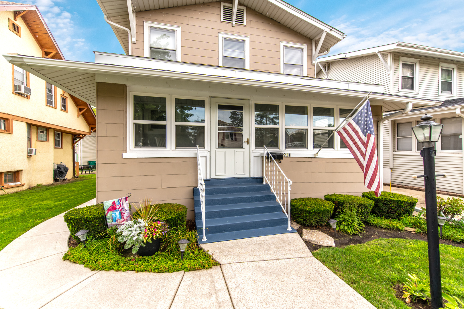 911 Richmond Street, Joliet, IL 60435