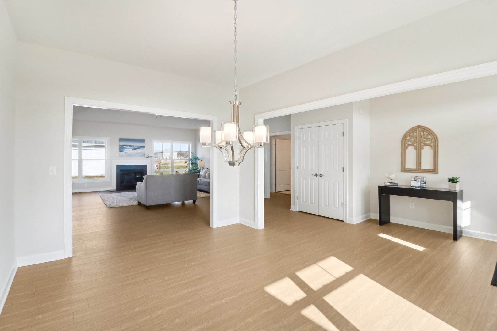 1119 Parkside Drive, Sycamore, IL 60178