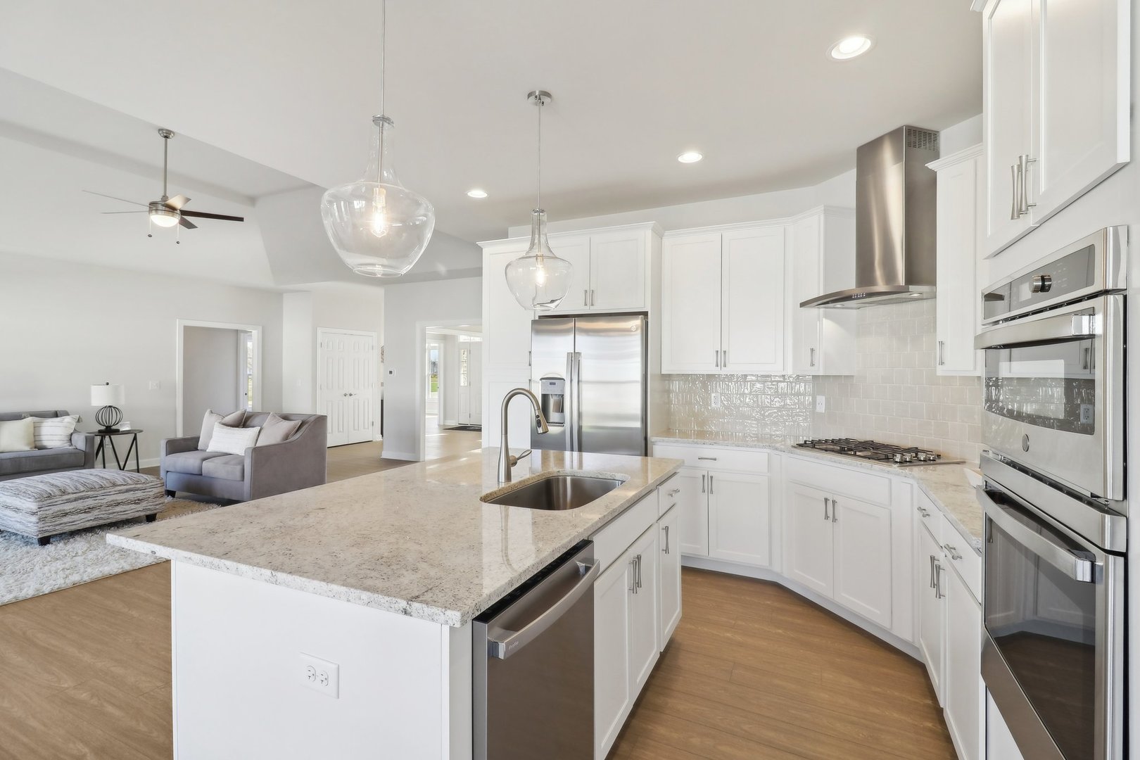 1119 Parkside Drive, Sycamore, IL 60178