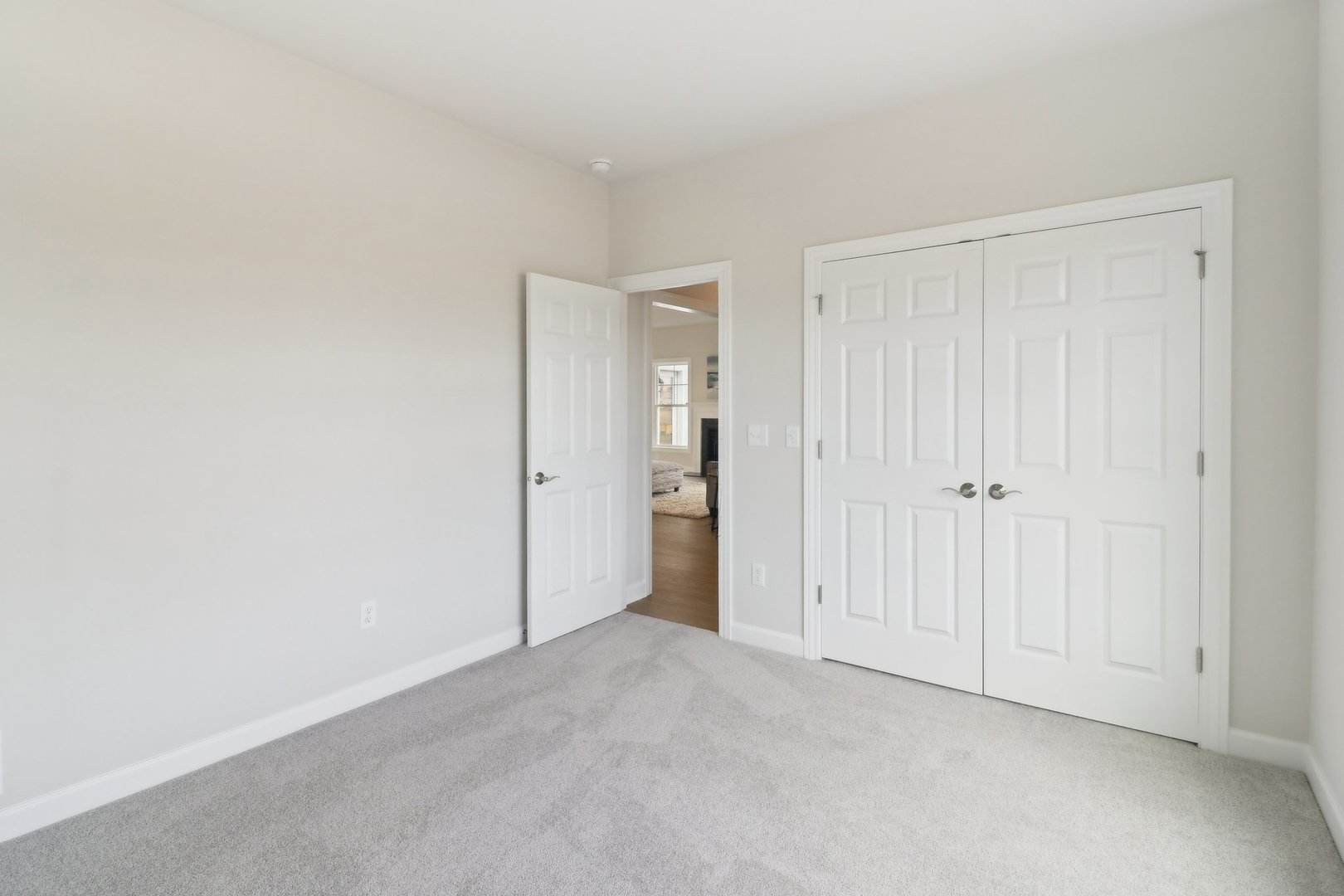 1119 Parkside Drive, Sycamore, IL 60178